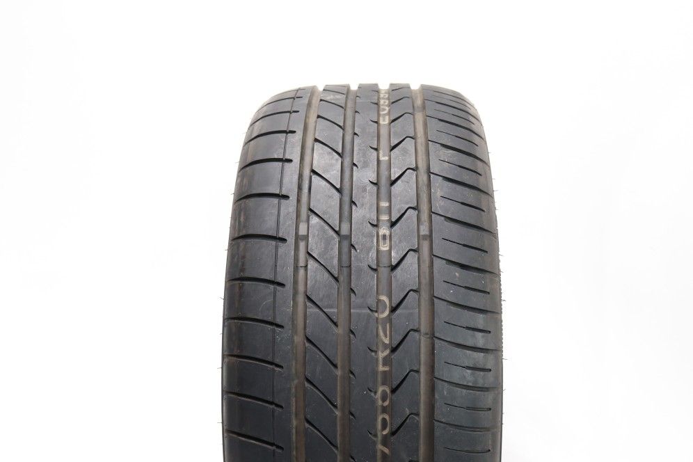 Set of 4 Used 9.5/32 255/35ZR20 97Y Atturo AZ850