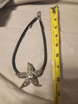 Starfish Pendant Necklace with Pearl and Rhinestones