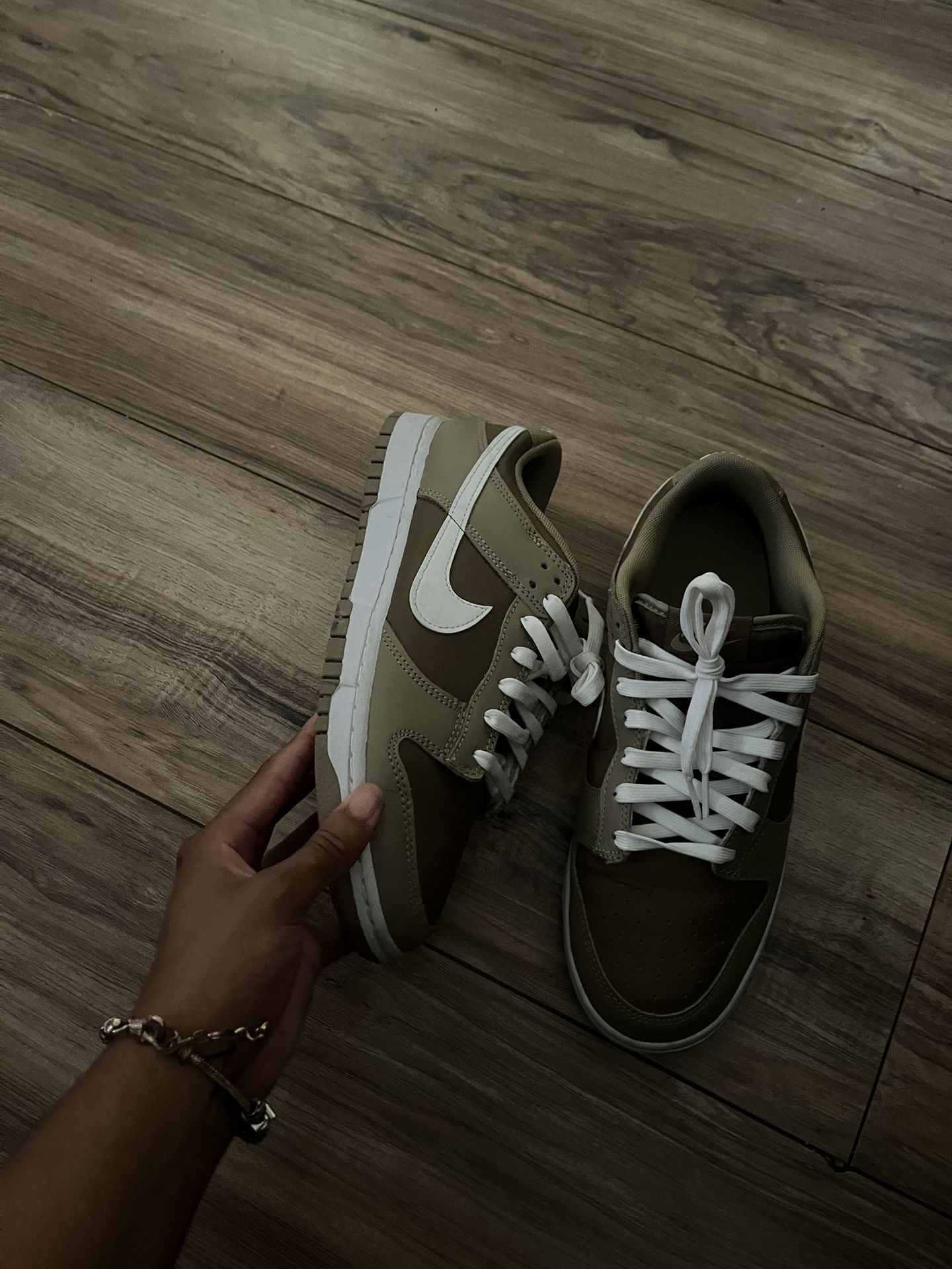Low Dunks