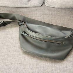 Friendly Swede crossbody belt bag / waist fanny pack

