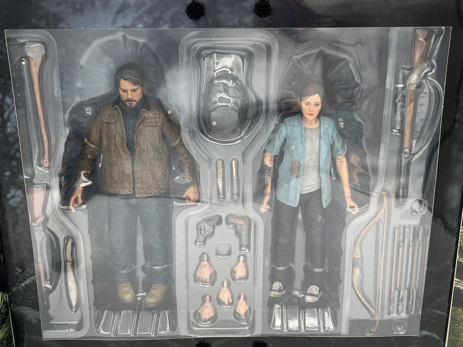 NECA: Last of Us 2 - Ultimate Joel and Ellie 2-Pack 7 Tall Action Fig –  TOY TOKYO