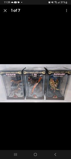 The Noble Collection Jurassic Park Collectible Figure Statues (Full Collection)