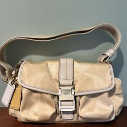 Vintage Coach Handbag 