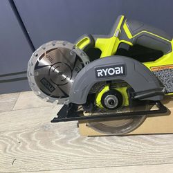 Círcular Saw RYOBI 