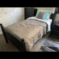 Twin Size Bed Set