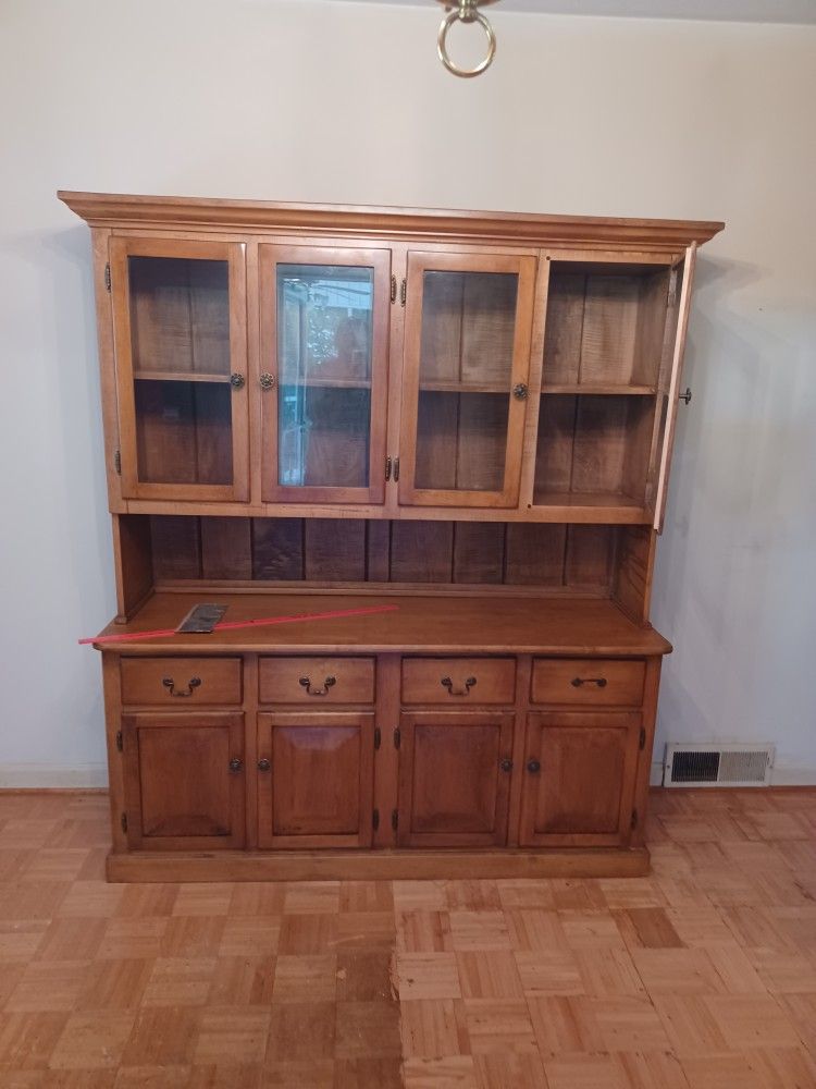 China Hutch