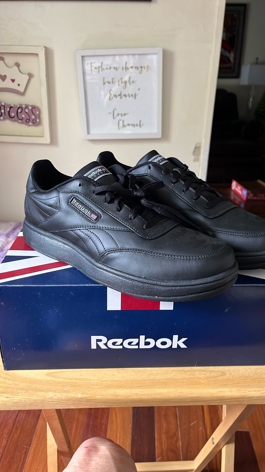 New Reebok Men's Black Classic Shoes Sneakers Size 13