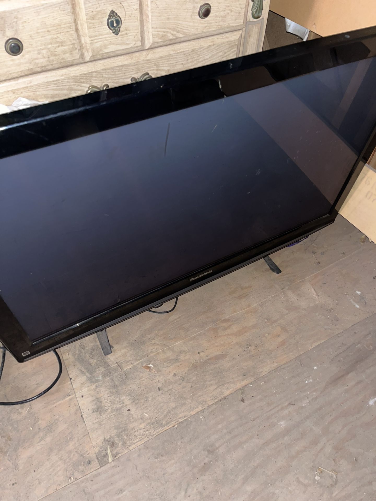 42” PANASONIC TV FOR SALE!!!!!