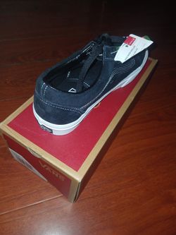 Vans Size 7 Womens