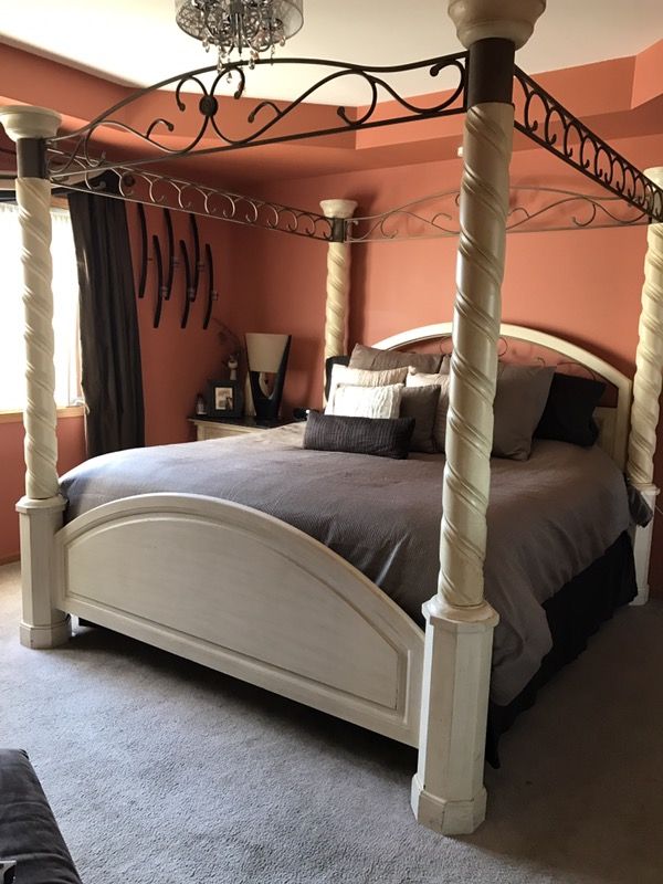 King Bedroom Set Collezione Europa Set For Sale In Bedford Park