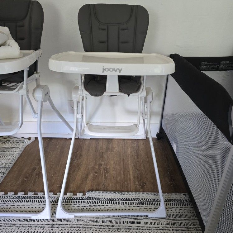 Joovy High Chair