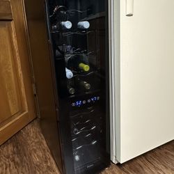 Haier   18-Bottle, Dual-Zone Wine Cellar