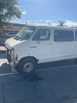 Dodge 93 motor y transmission