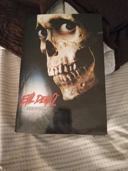 The Evil Dead 2 Ash Figurine