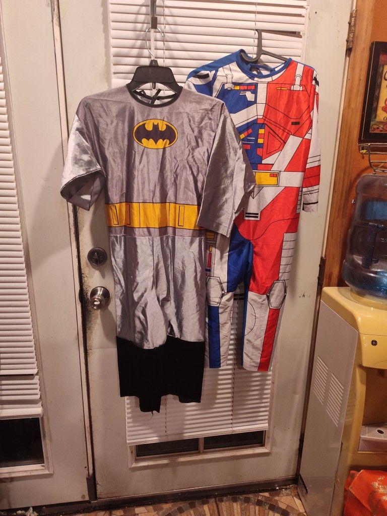 Single Costumes 5.00 Dollars