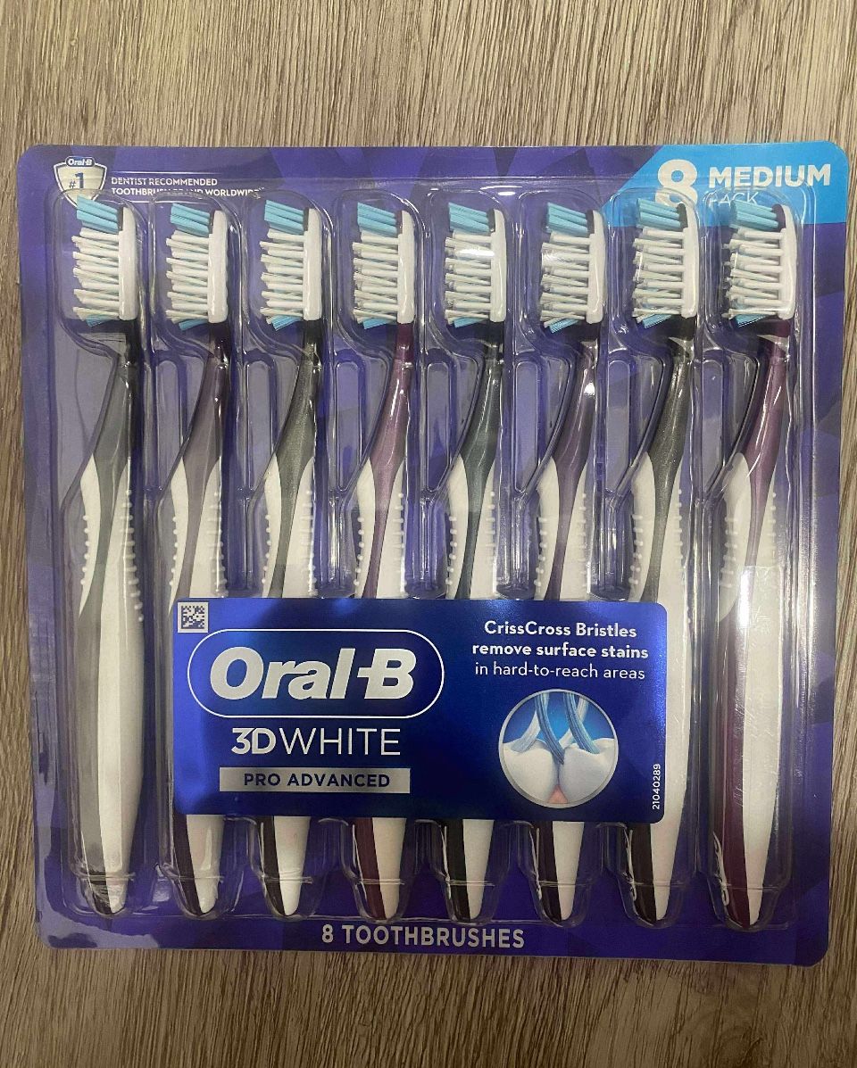 Oral B 3D Toothbrushes 