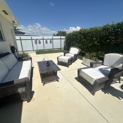 Outdoor Patio Set - 2 chairs, 2 ottomans, 1 couch, 1 table