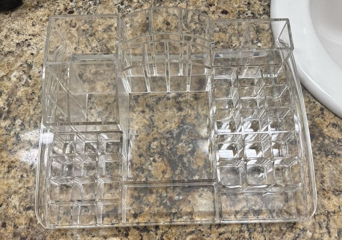 Acrylic Clear Makeup Container