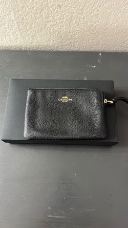 Coach Wristlet Wallet