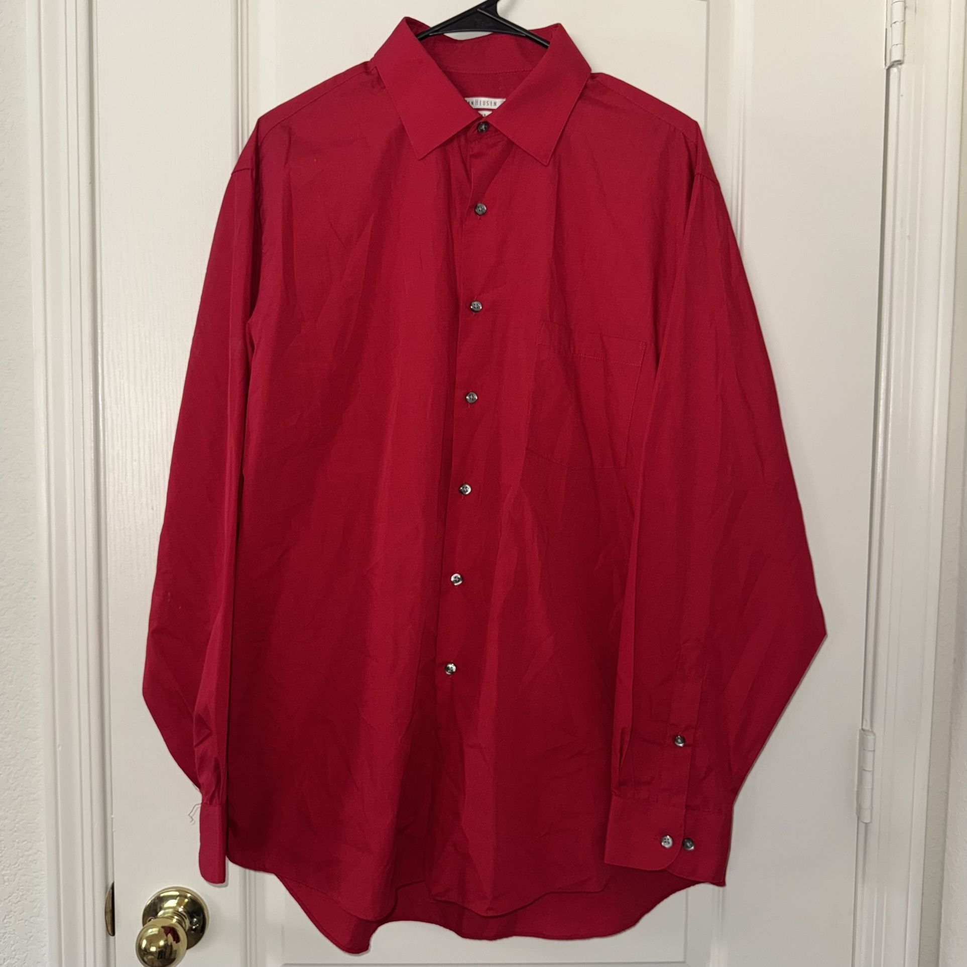 Van Heusen Regular Fit Wrinkle Free Long Sleeve Dress Shirt