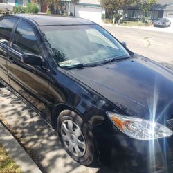2004 Toyota Camry 