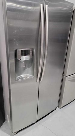 Samsung Side-by-Side Stainless Steel Refrigerator Fridge
