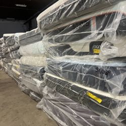 🔥BLACK FRIDAY 🔥King Mattress From $389 and up‼️ Good Brands 💥💥