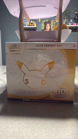Pokémon TCG 30th Celebration Elite Trainer Box