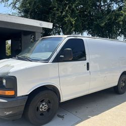 2004 GMC Savana