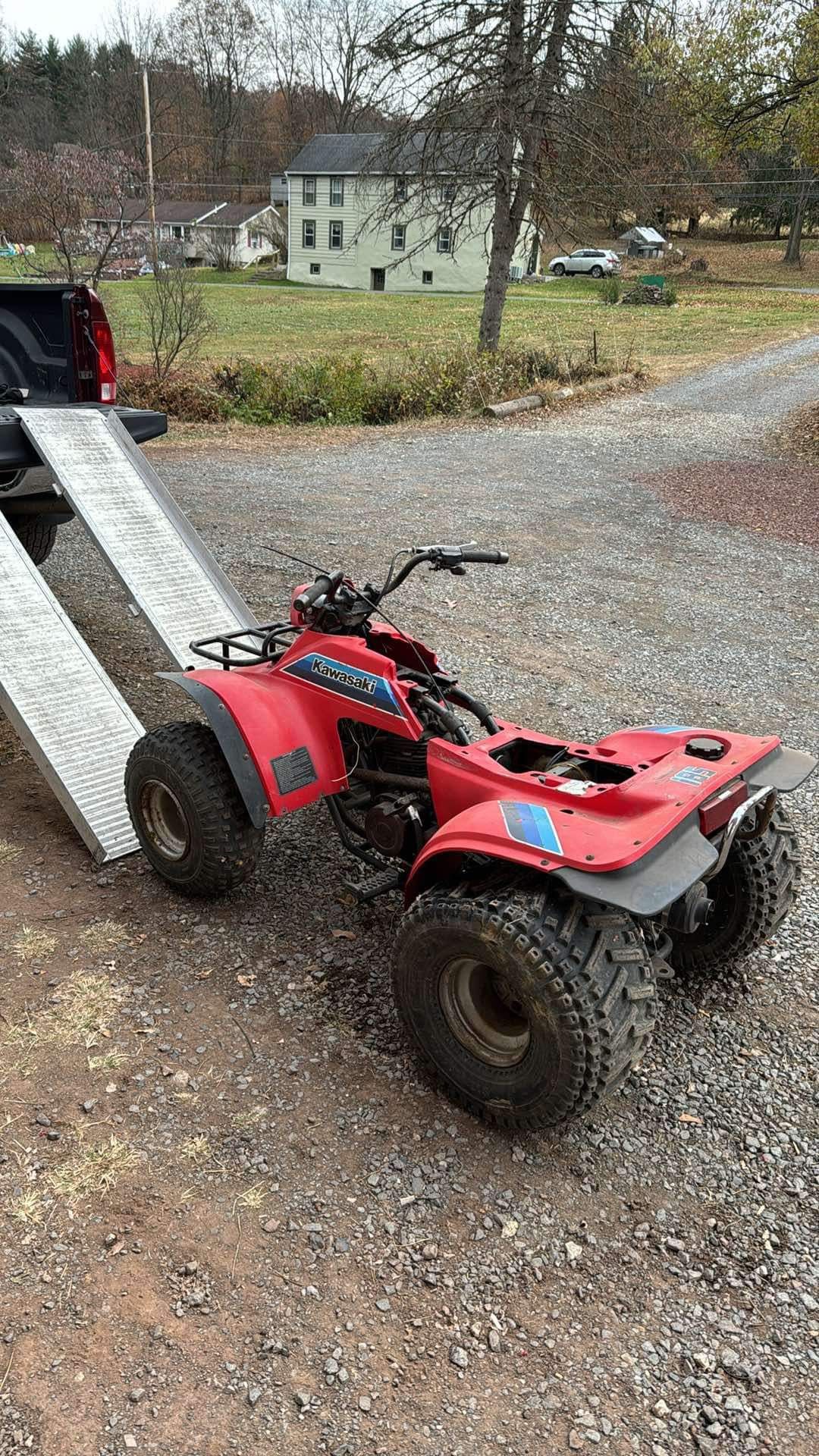 kawaski bayou 185