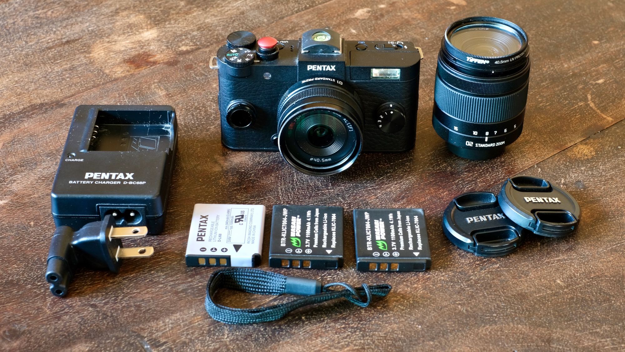 Pentax QS-1 Tiny Interchangeable Lens Digital Camera