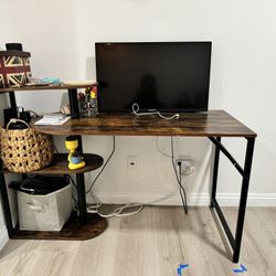 Desk With Storage shelves / Display Bookshelf 