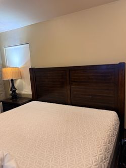 Dark real Wood Bed Room set and Tempur-Pedic mattress