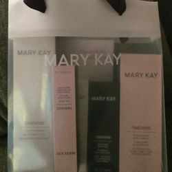 Mary Kay TimeWise Miracle Set