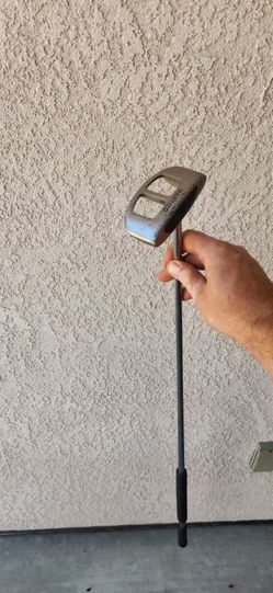 Very cool center shafted belly putter 41" long