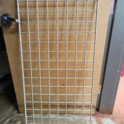 Selling Gridwall 2 by 4  50pcs