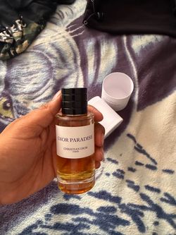 Dior paradise