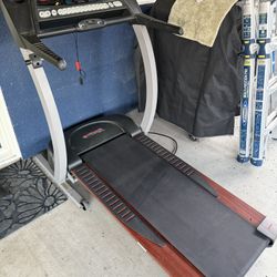 Pro-Form Treadmill 795 SL $200