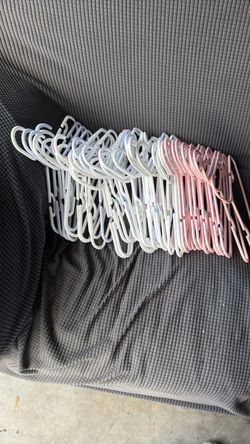 Plastic Clothes Hangers White and Pink