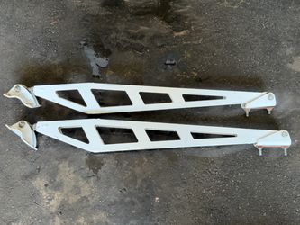 Rough Country traction bars