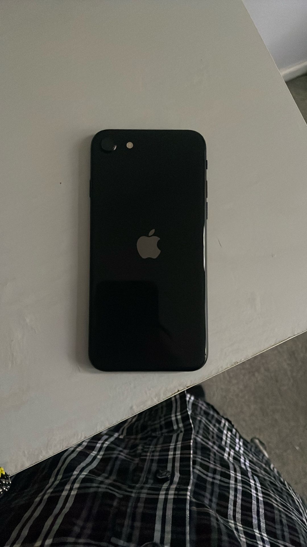 iPhone SE