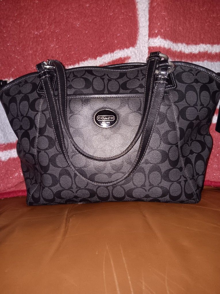 COACH PEYTON TOTE BAG
