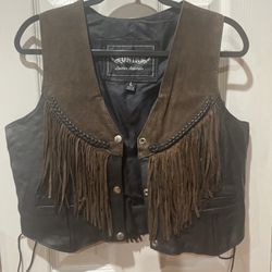 UNIK LADIES LEATHER APPAREL FRINGE SNAP BOLO VEST SIZE L/ LACE SIDES/WORN 1 Time