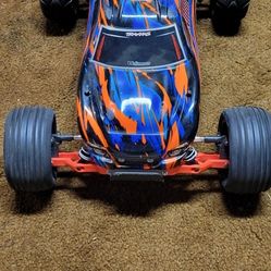 Traxxas Rustler Lots Of Upgrades 