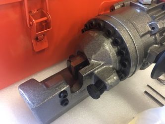 Electric rebar cutter 5/8" in Carry case with Accesories 400.00