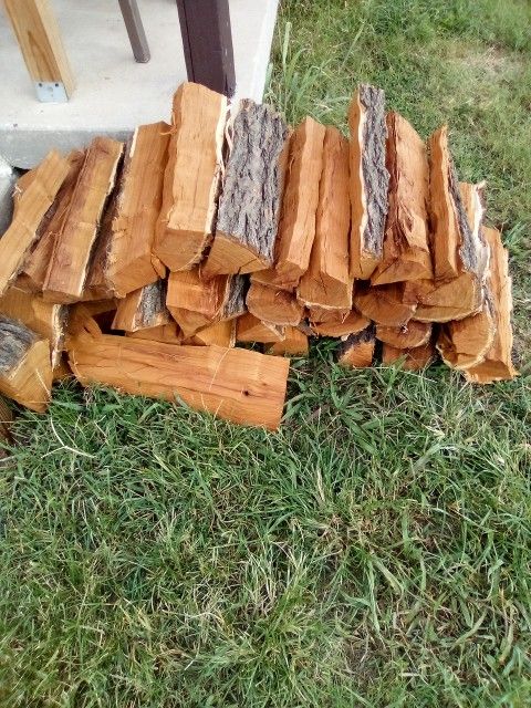 Mulberry Axe Split Firewood