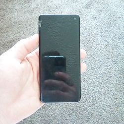 Samsung Galaxy S10 With Small Crack In Corner