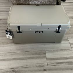 Yeti 65 quart Hard Cooler
