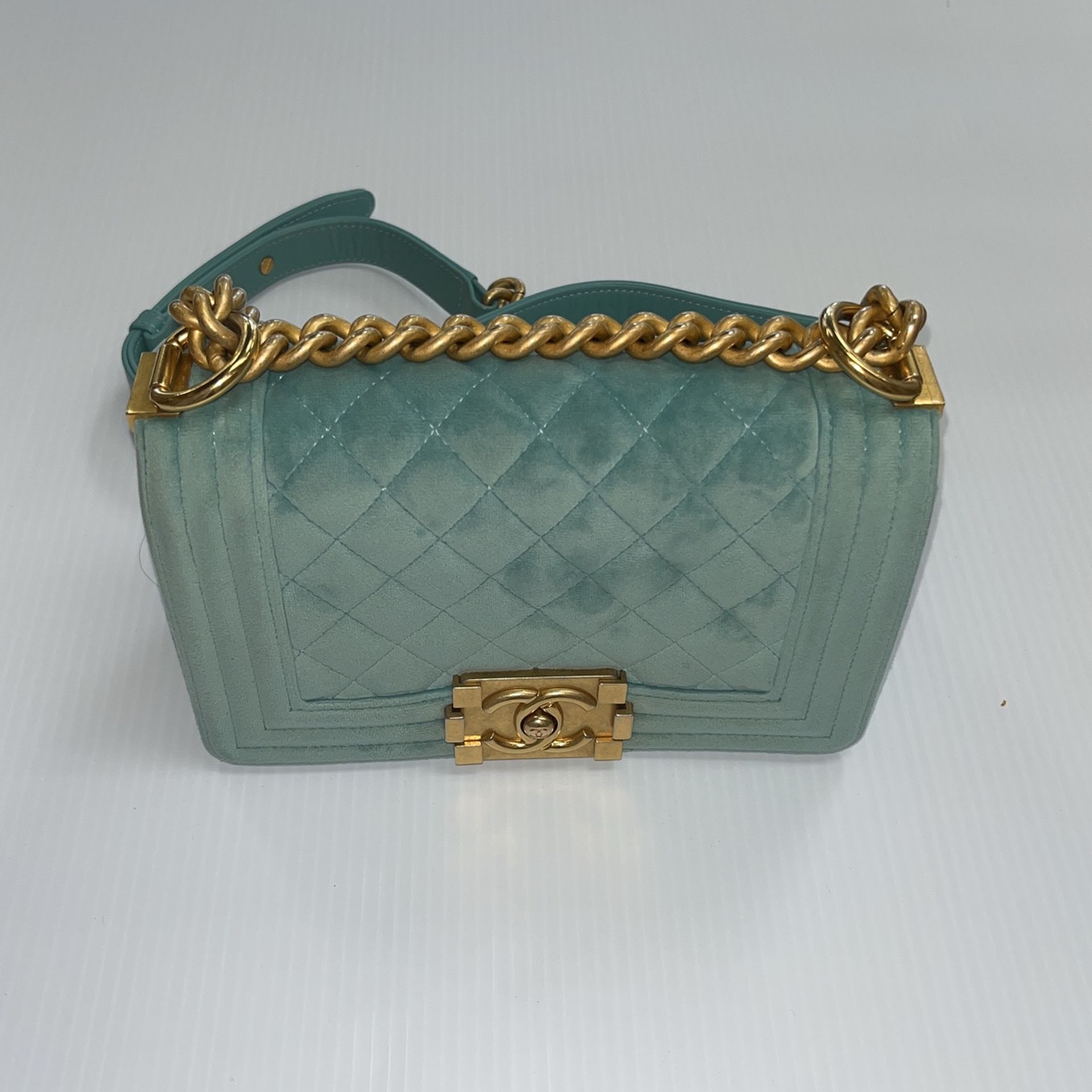 Chanel Purse, No Box, No Dust Bag, In Good Condition, Entrupy Verified