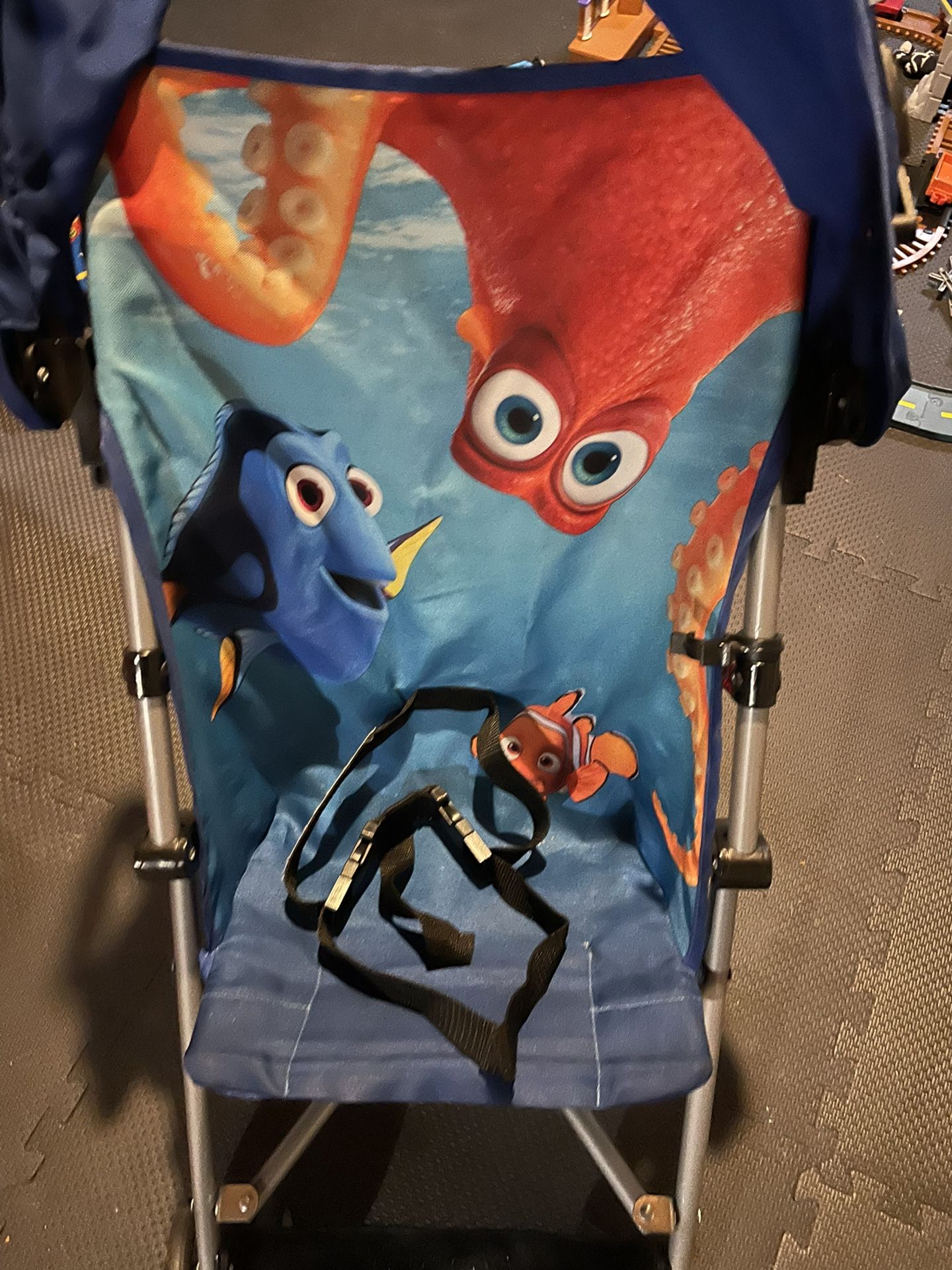 Finding Nemo Umbrella Stroller
